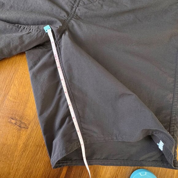 PATAGONIA Wavefarer Board Shorts Mens 31 Gray Swim Trunks Unlined Boardshorts - Picture 7 of 7